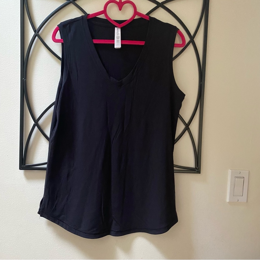 Athleta basic tank - image 1